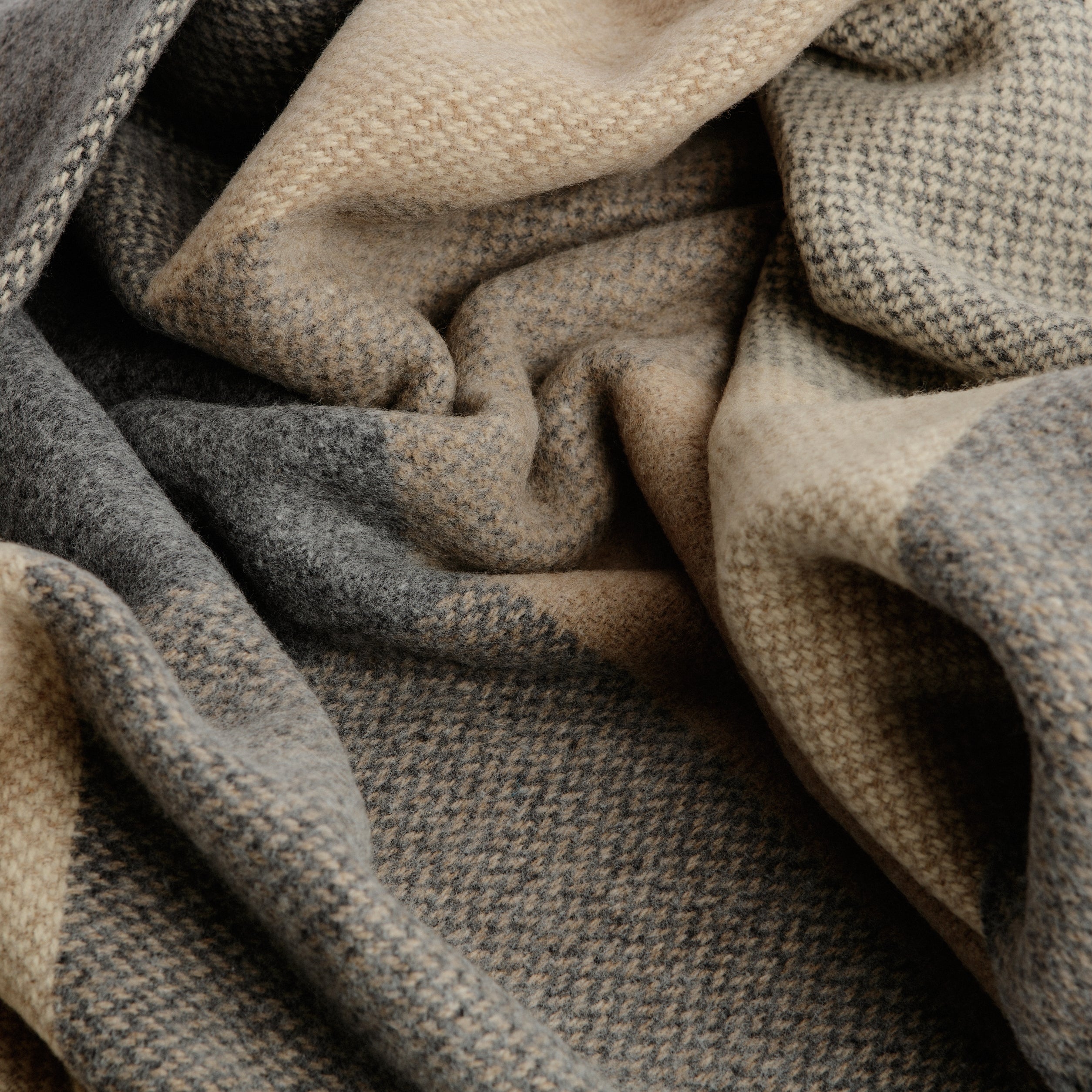 Biscuit & Grey Check Throw