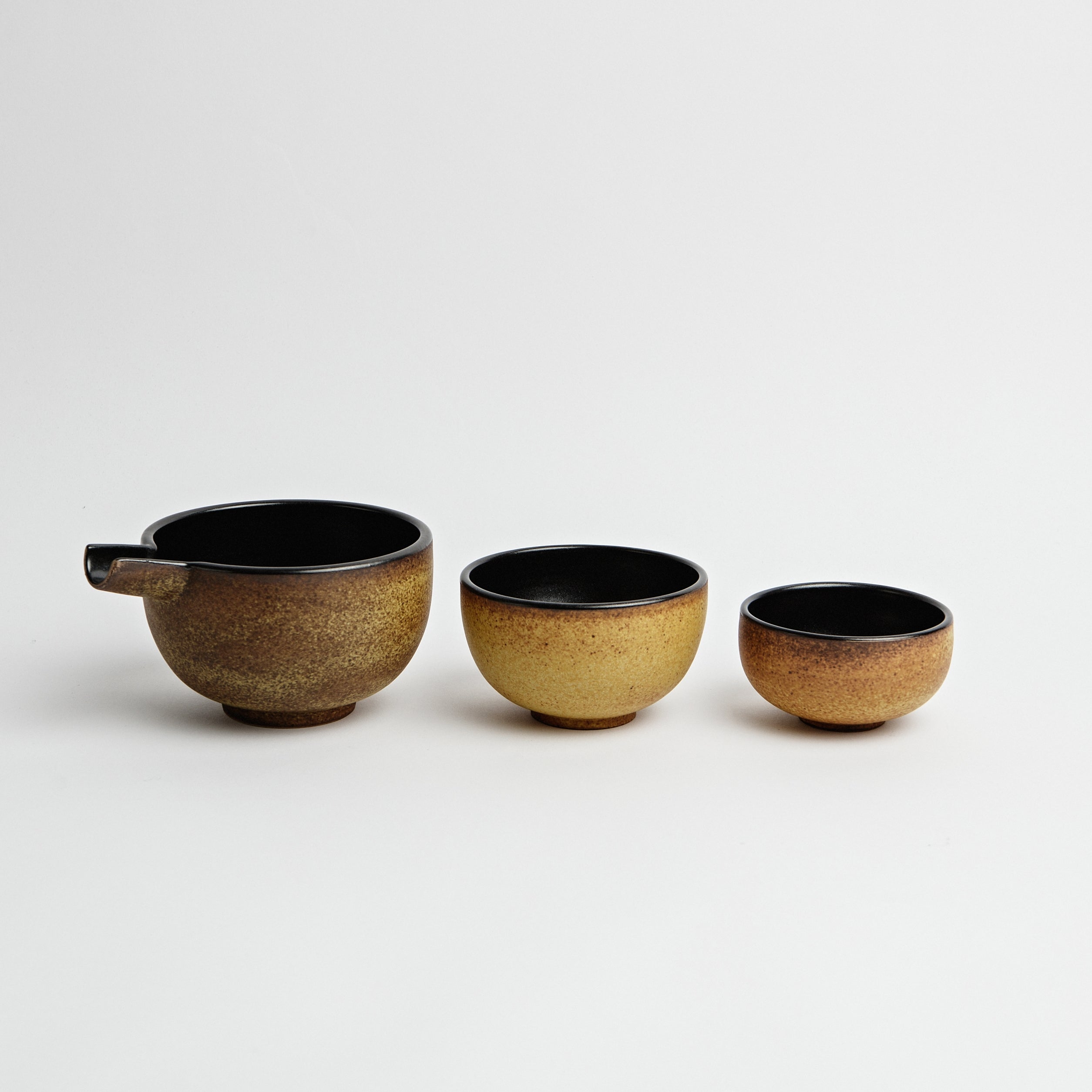 Spouted Bowl