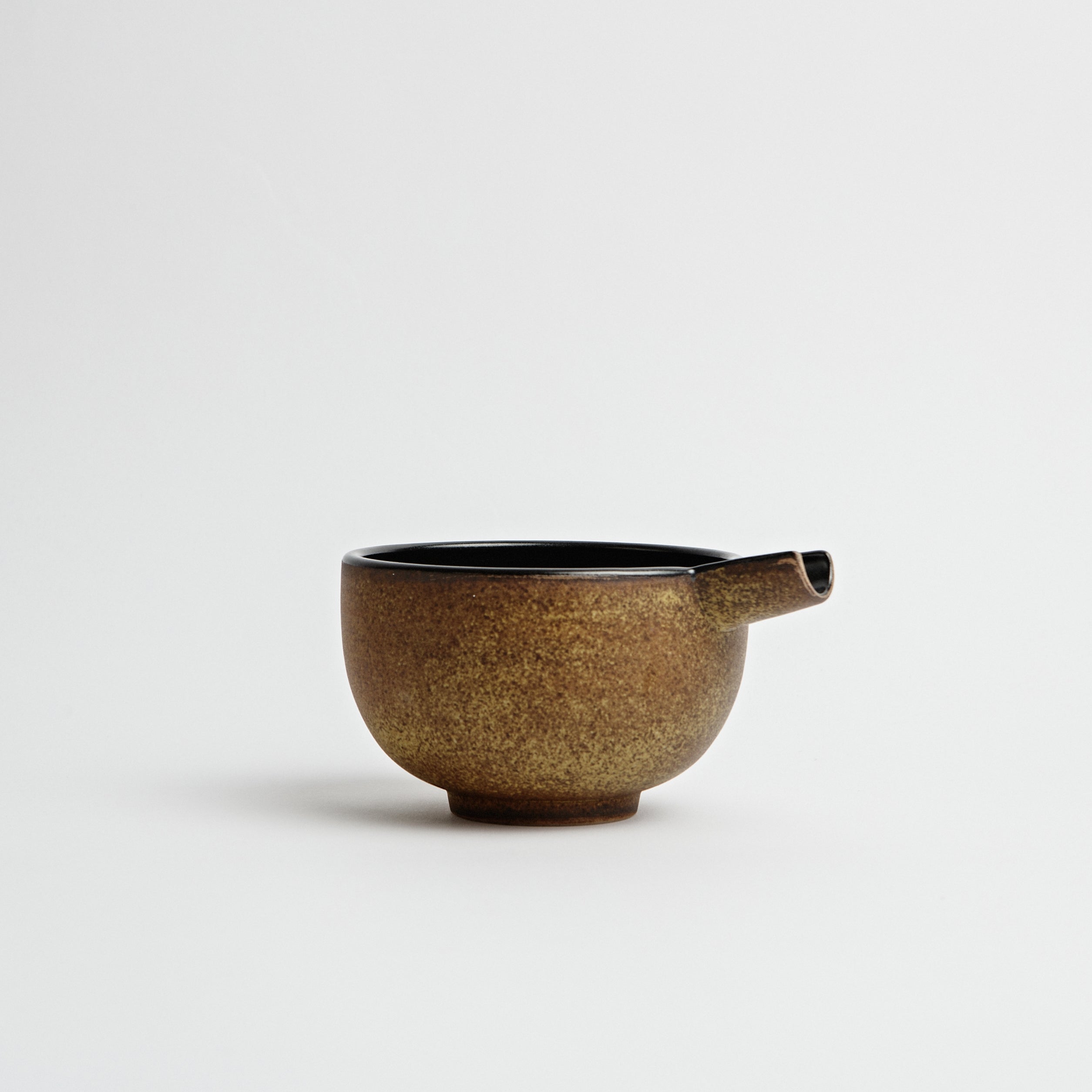 Spouted Bowl