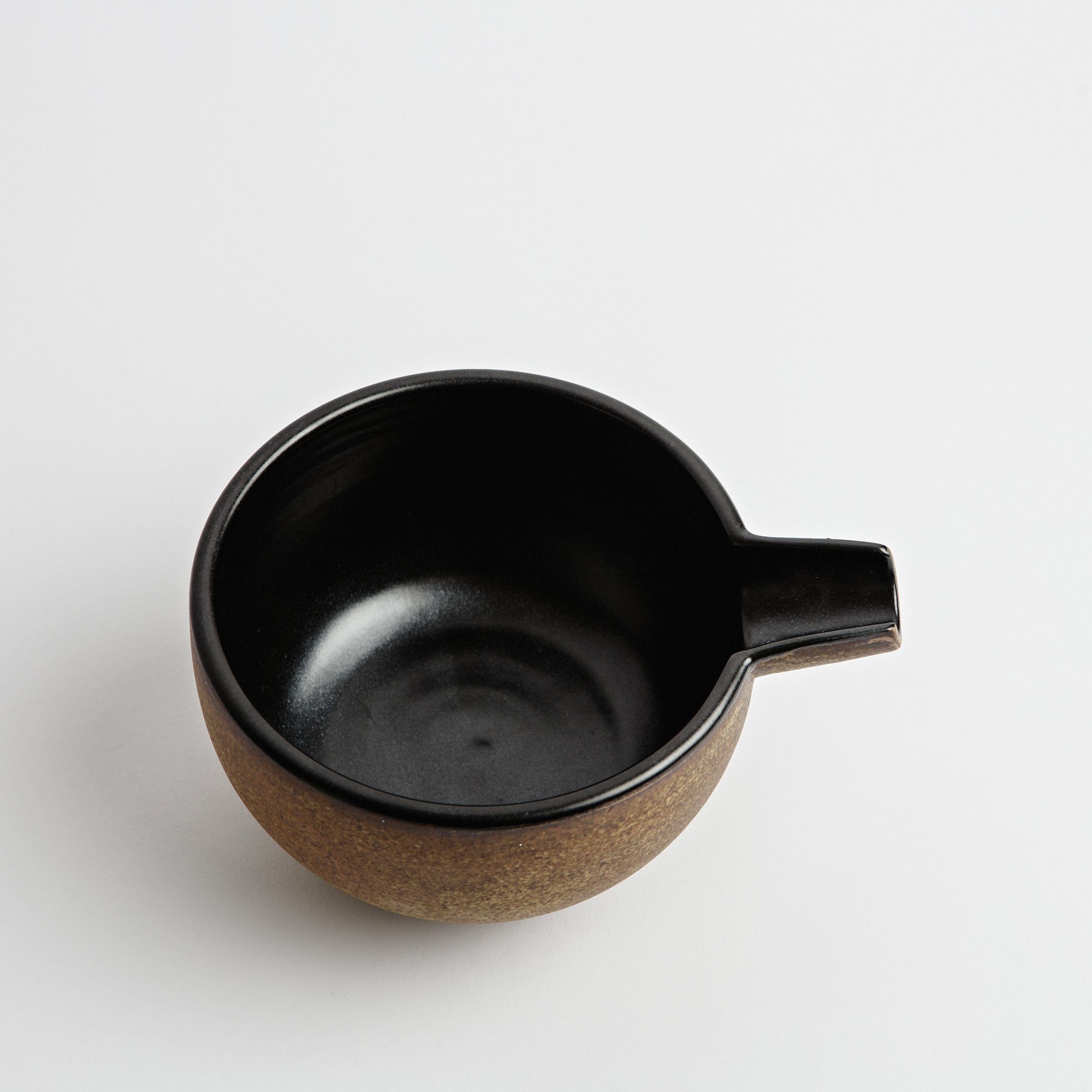Spouted Bowl