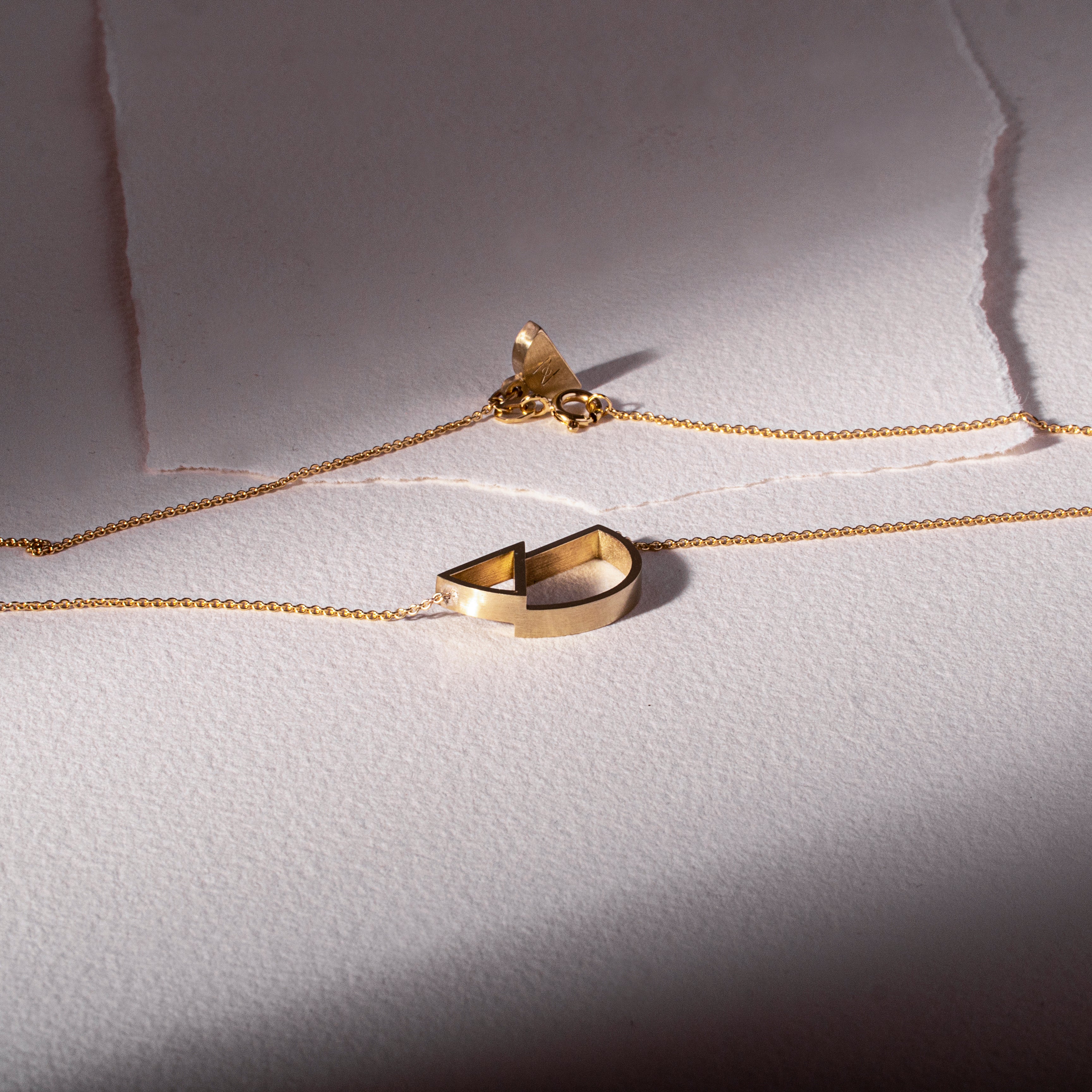 Miniature Úna Necklace