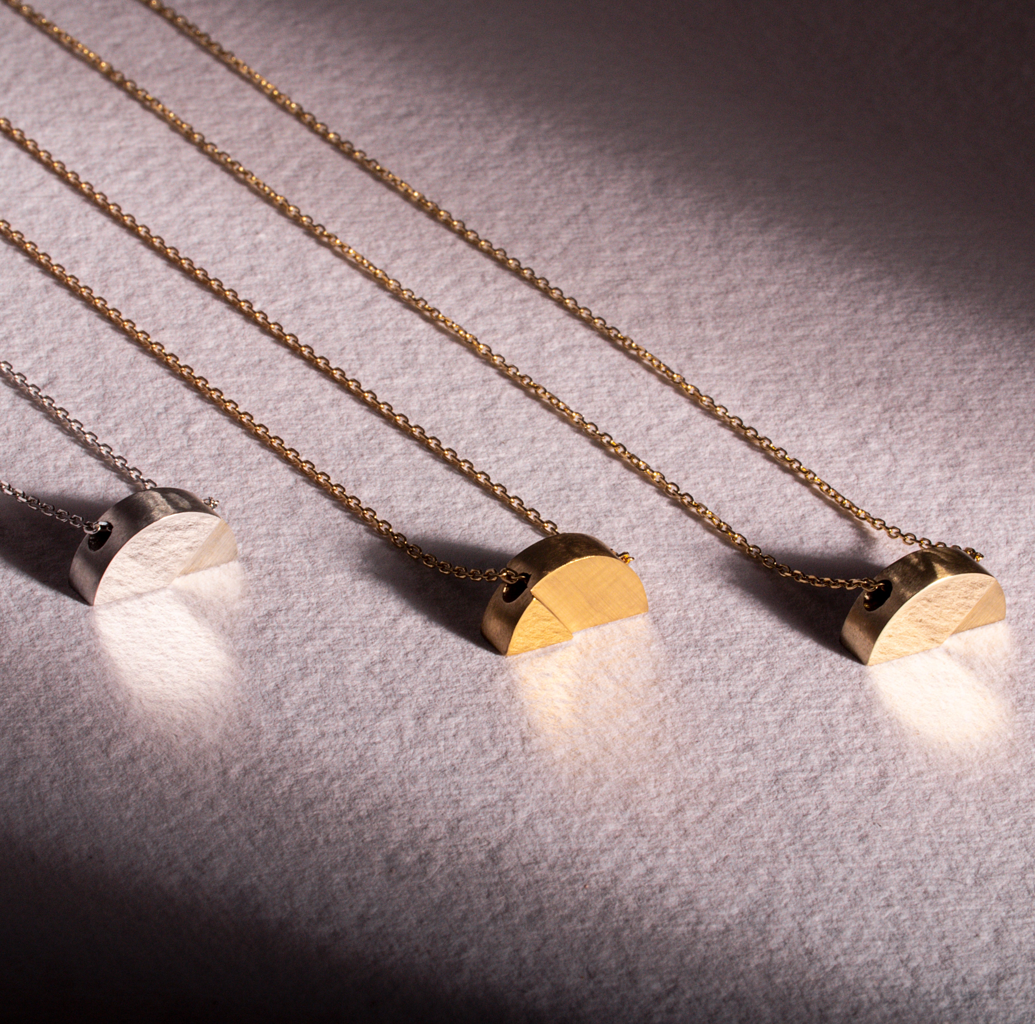 Naneen Pendant