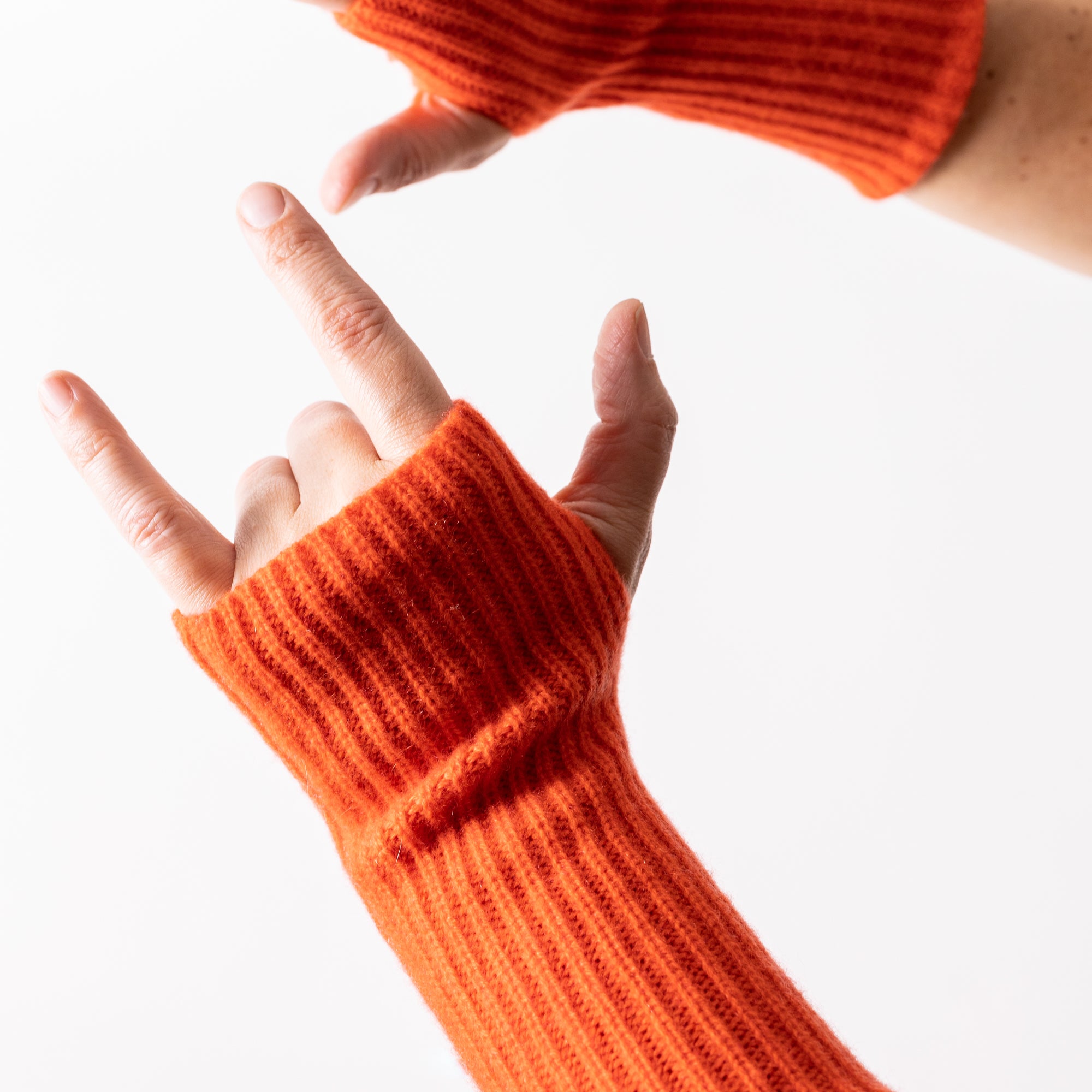 100% Cashmere Handwarmers