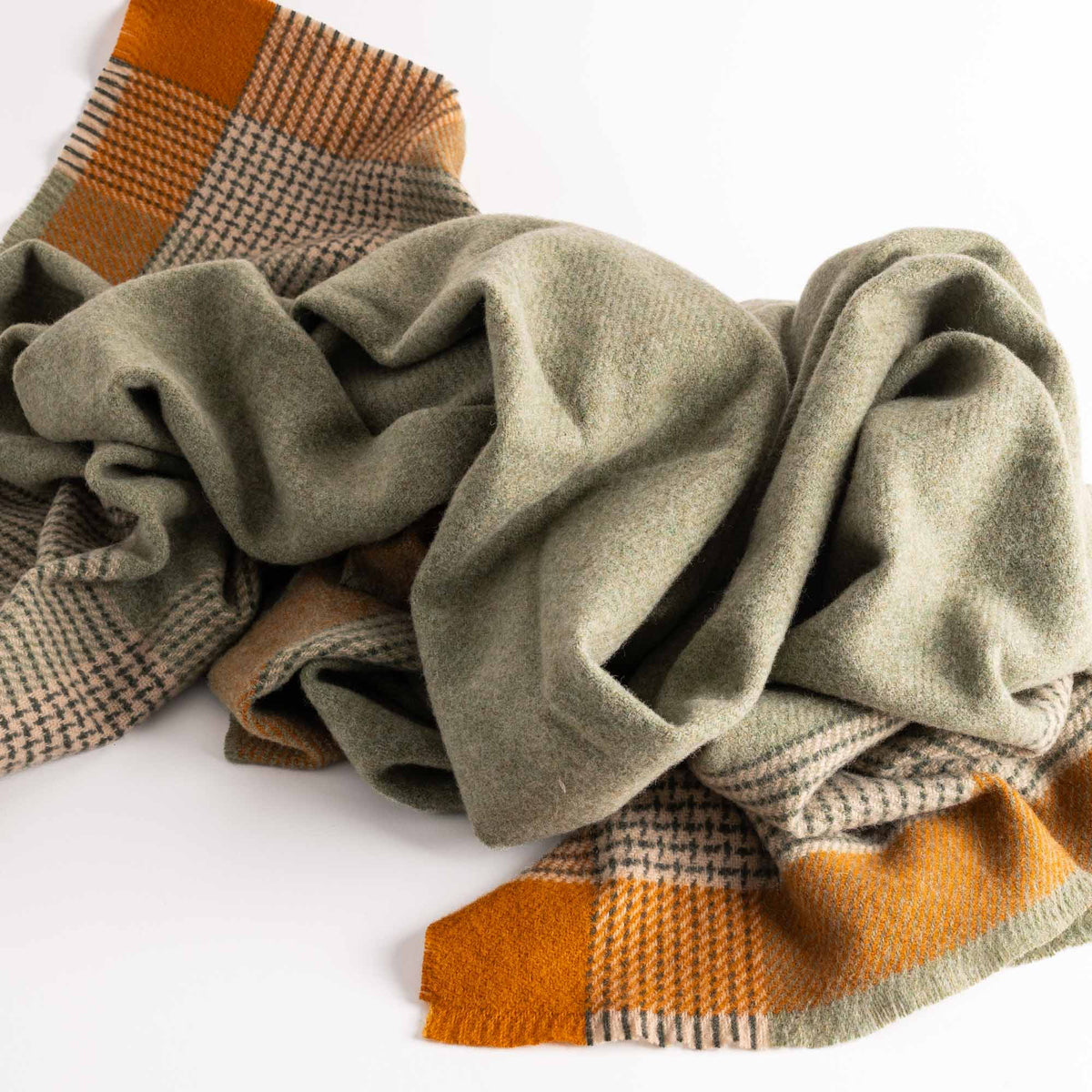 Lambswool Heron Throw