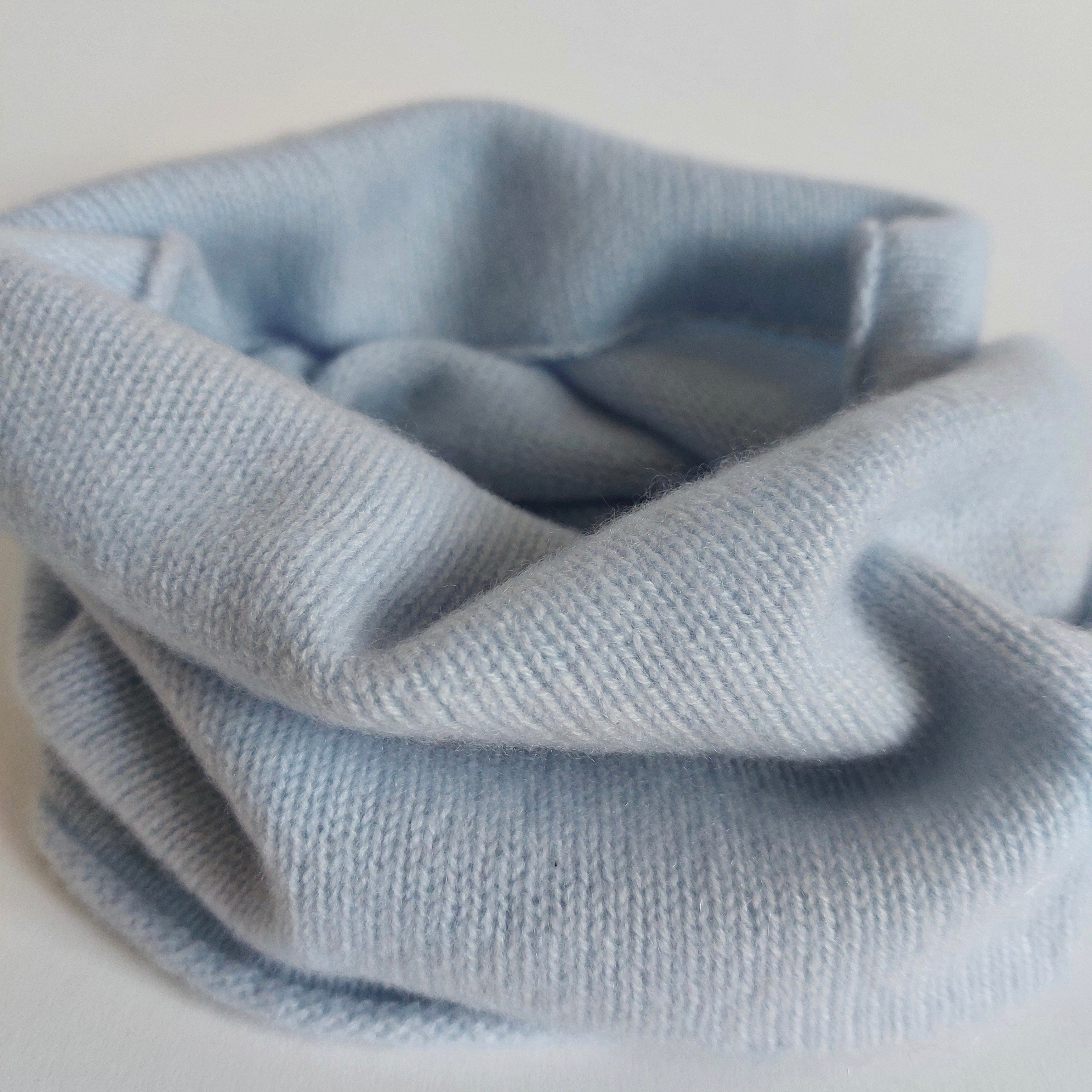 100% Cashmere Snood