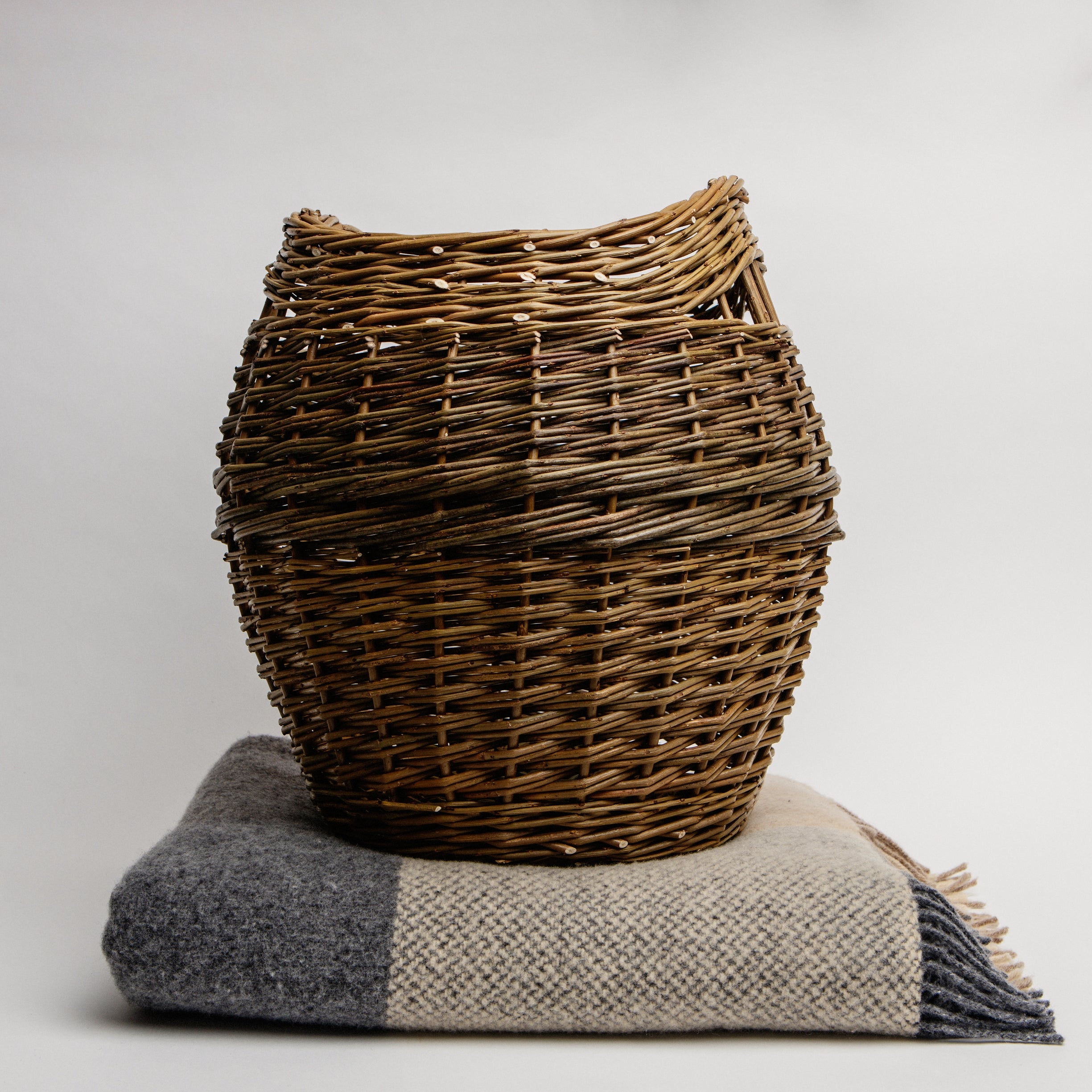 Log Basket